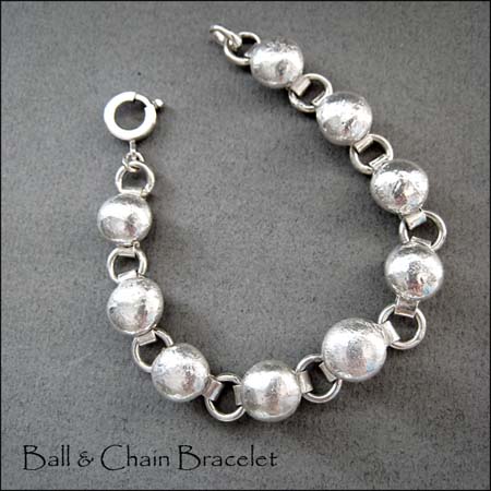 B - Ball & Chain Bracelet