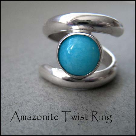 R - Amazonite Twist Ring