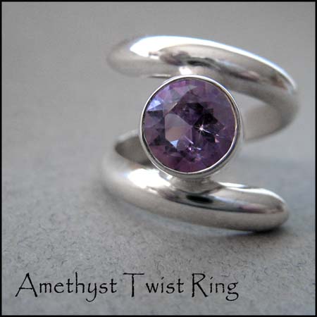 R - Amethyst Twist Ring